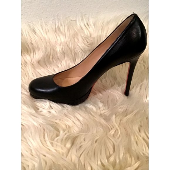 Christian Louboutin Pumps - Picture 4 of 7